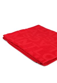 LOLA CASADEMUNT Complementos de playa - red