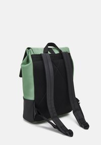 Even&Odd Sac à dos - black/green