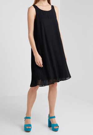 Steffen Schraut Freizeitkleid - black