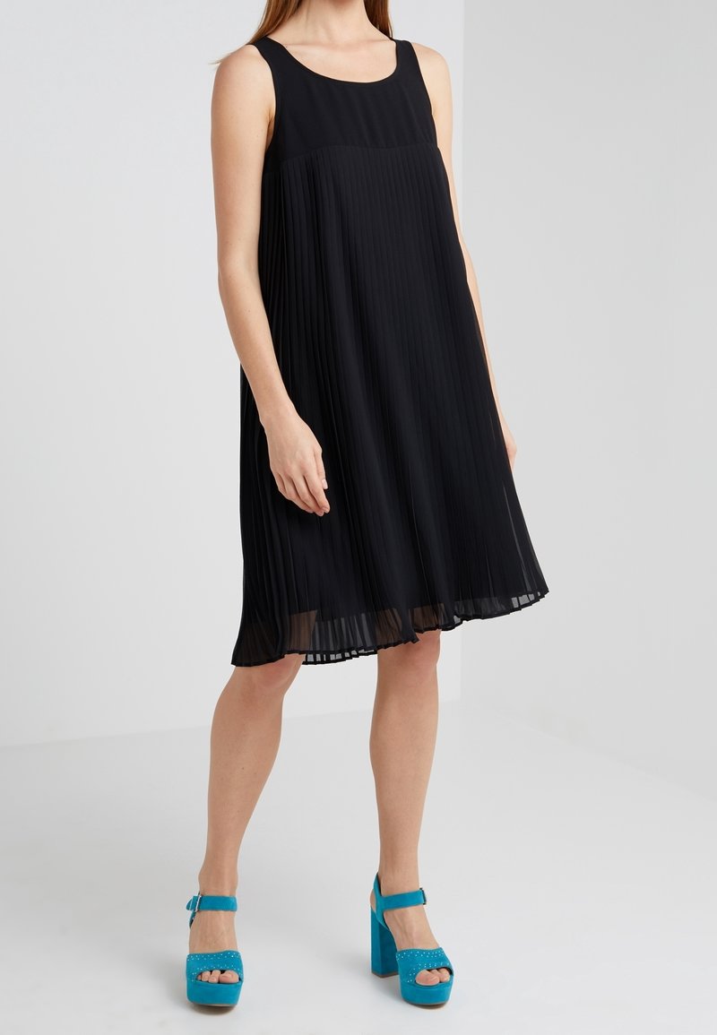 Steffen Schraut Vardagsklänning - black