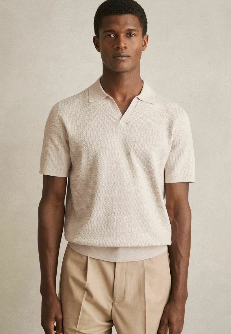 Reiss REGULAR FIT - TYNE OPEN COLLAR - Polo marškinėliai - oatmeal melange