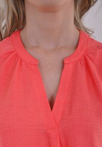 Navigazione Blouse - rosa