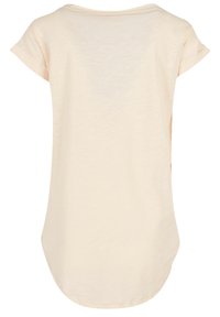 Lichtbeige T-shirt met korte mouwen, ronde halslijn, zachte textuur, afgeronde zoom en zijsplitten voor extra ventilatie. Achteraanzicht weergegeven.