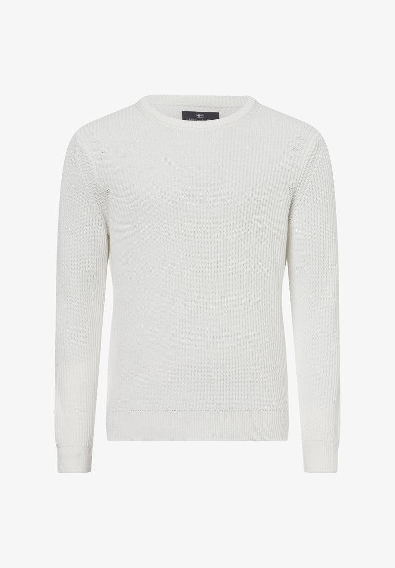 Weißer Strickpullover mit gerippter Textur, Rundhalsausschnitt und langen Ärmeln. Enthält subtile Used-Effekte und schmal geschnittene Bündchen.