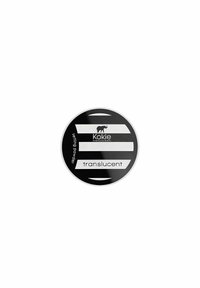 Kokie Professional translucent setting powder i en rund sort beholder med hvide striber, der har et elefantlogo og produktmærkning.