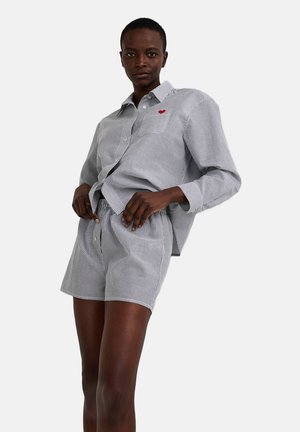Monoprix RAYÉ AVEC COEUR BRODÉ EN VOILE DE SET - Pyjama - marine