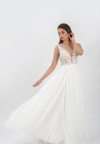 Hochzeitsatelier Irvalda - Galajurk - white - 4