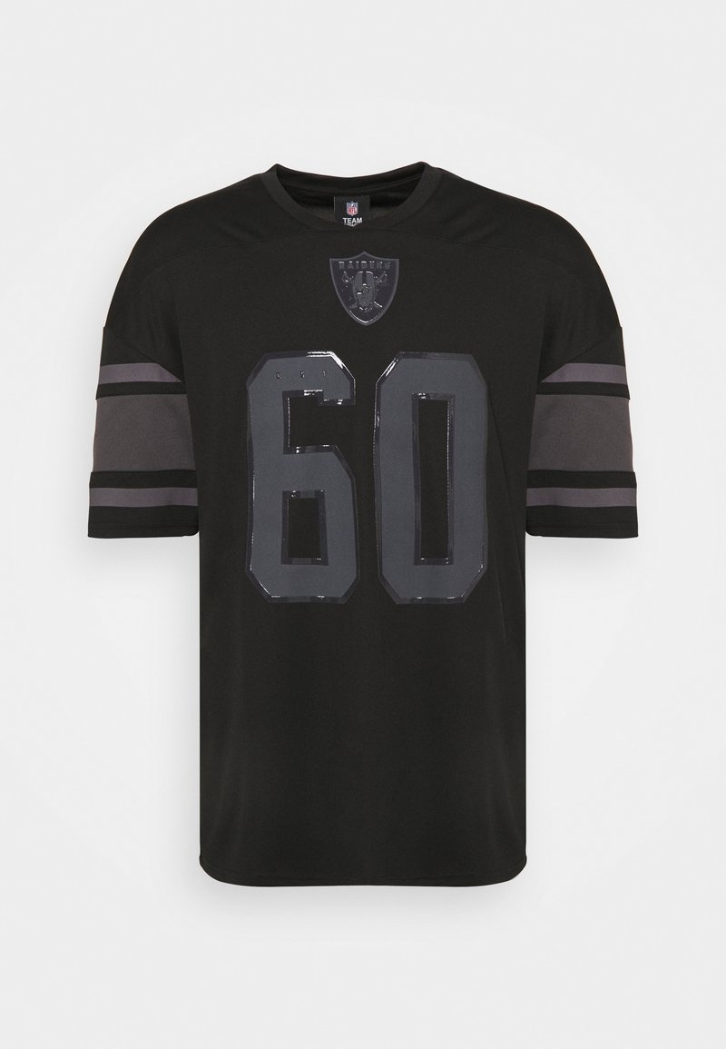 Czarny krótkourszędowy t-shirt z szarymi akcentami, z dużą błyszczącą liczbą "60" i logo na piersi. Okrągły dekolt, regularny krój.