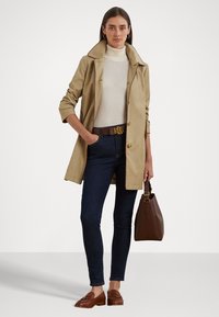 Lauren Ralph Lauren Petite FAUX-LEATHER-TRIM HOODED COAT - Parka - birch tan