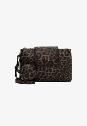 Borsa a tracolla con stampa leopardo in ecopelle marrone e nera, dotata di chiusura a patta, tasca con zip e pochette portamonete rotonda removibile.