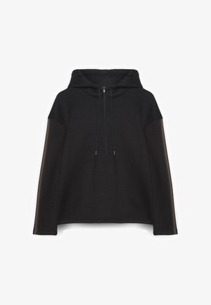 Felpa nera con cappuccio e vestibilità ampia, dotata di coulisse al collo e strisce laterali in colore più chiaro. Tessuto morbido e maniche lunghe.