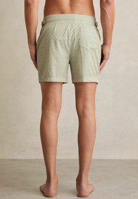 Reiss Peldēšanas šorti - pistachio green