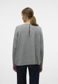 Vero Moda VMBREEZE - Pulover - medium grey melange