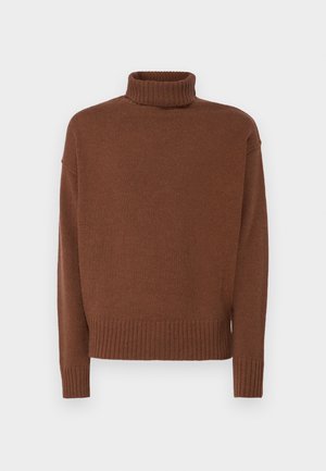 Brun turtleneck sweater lavet af blødt strikmateriale. Har lange ærmer og ribbede kanter og mansjetter for ekstra tekstur og detalje.