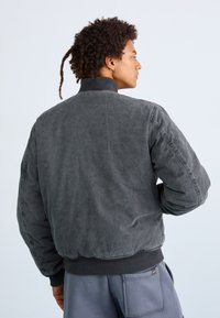 Alpha Industries COMBAT - Μπουφάν τύπου bomber - black