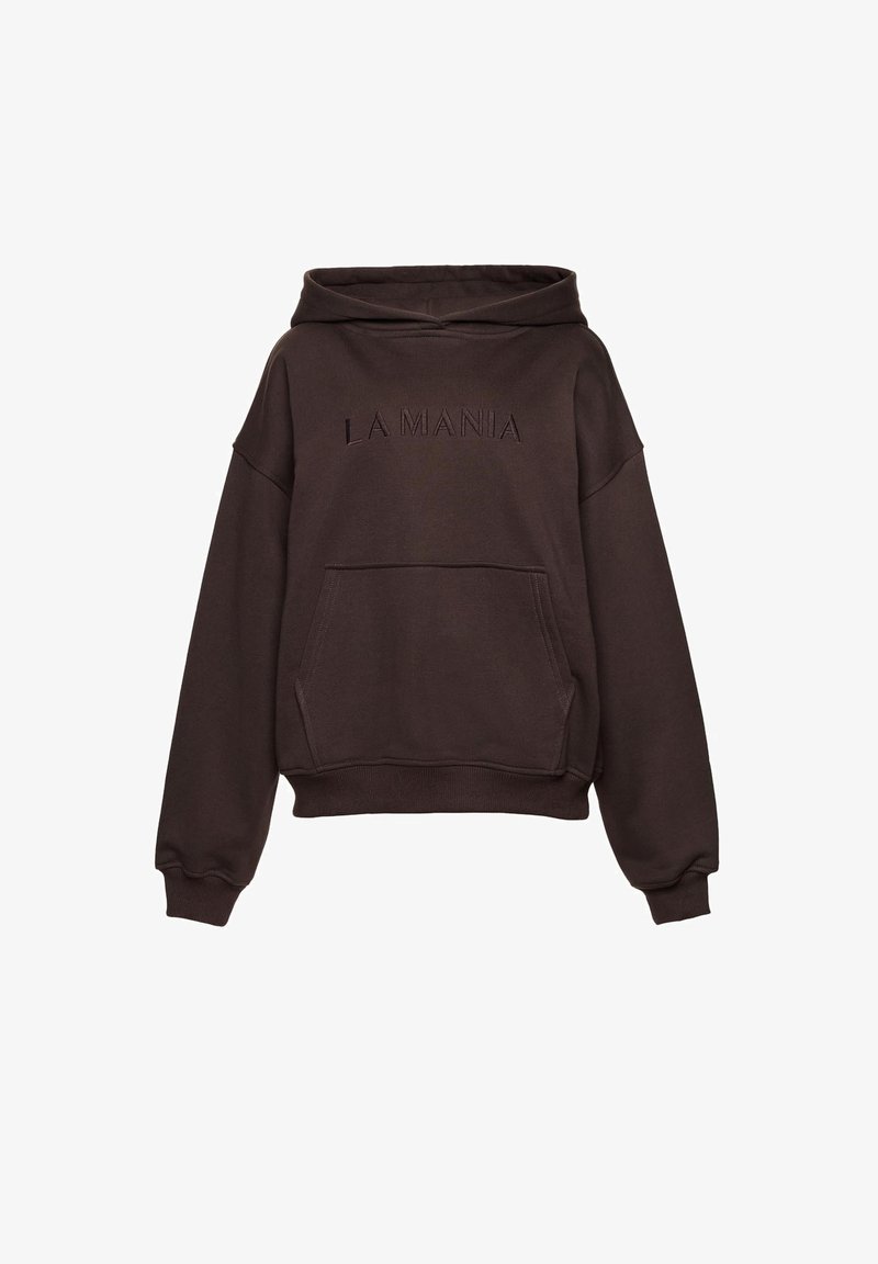 Hanorac cu glugă maro închis, cu buzunar frontal tip marsupiu și "LA MANIA" brodat pe piept cu ață de aceeași culoare.