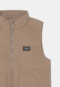 Abercrombie & Fitch Bodywarmer - brown