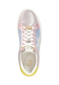 Multicolored sneaker featuring metallic silver, pastel pink, blue, and gray sections. White laces and a yellow accent on the heel.
