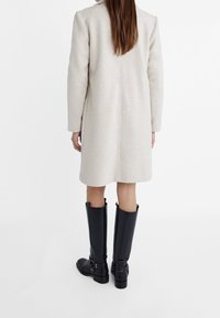 Stradivarius Klassisk frakke - beige