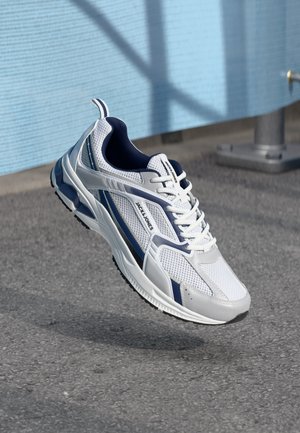 JFWTOKYO - Trainers - bright white/medieval blue