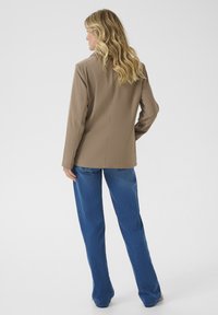 Cream COCAMIA - Blejzr - fossil