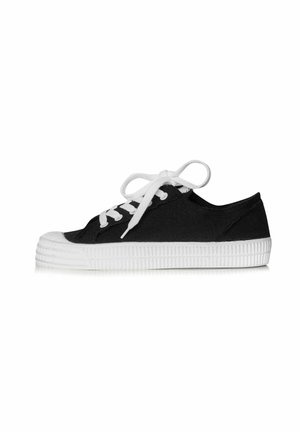 STAR MASTER X NOVESTA - Sneakers laag - black