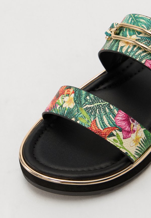 LAGOON  PILLOW WALK - Slippers3