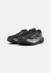 adidas Performance SUPERNOVA GORE-TEX® - Silniční běžecké boty - core black/iron metallic/semi flash aqua