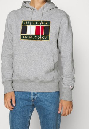 Bluza z kapturem
