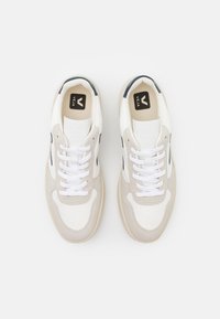 Veja V-10 - Sneakers - white/nautico