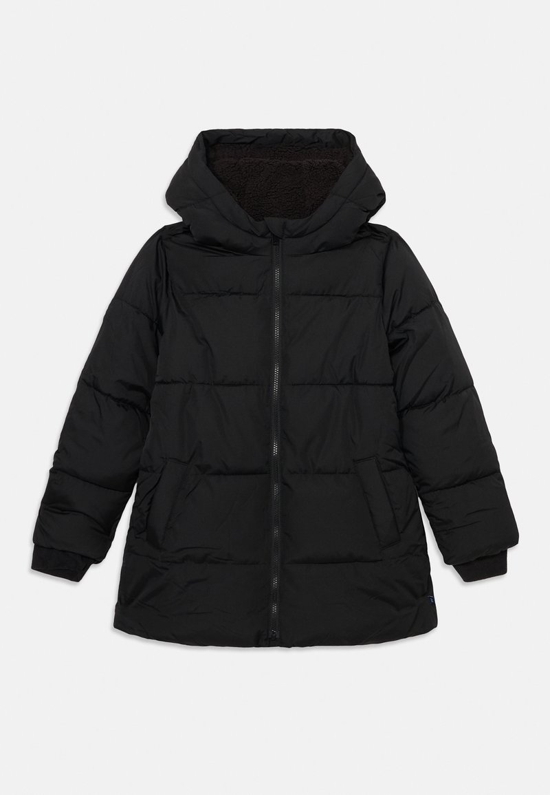Veste d’hiver noire matelassée avec capuche, fermeture éclair à l’avant, deux poches latérales et doublure intérieure douce visible à l’intérieur de la capuche.
