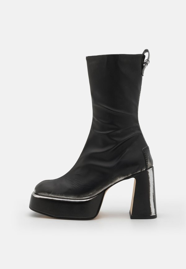 High Heel Stiefel