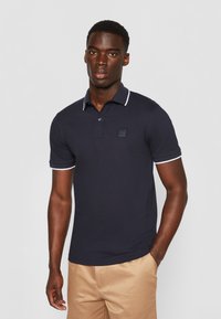 BOSS - PASSERTIP - Polo shirt - dark blue Thumbnail Image 1