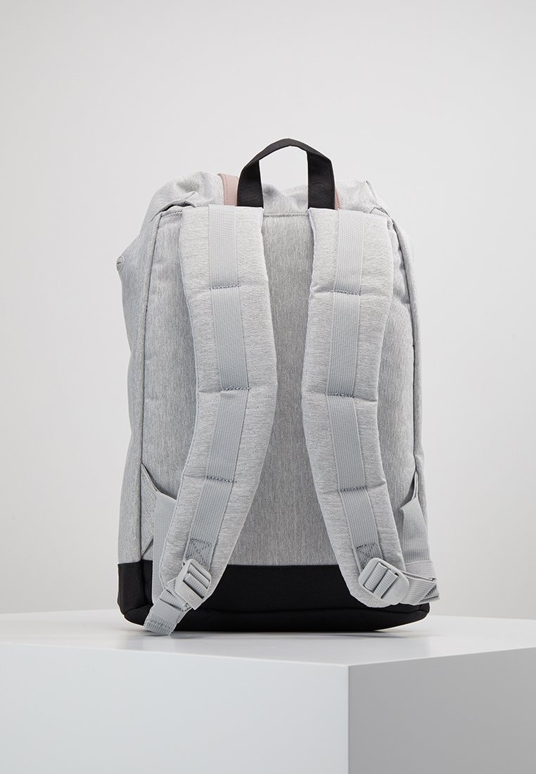 herschel retreat light grey
