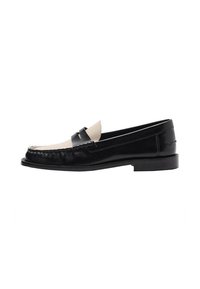 Mocassins - black