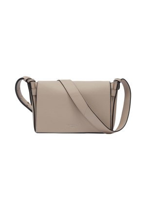 Beige Leder Umhängetasche mit einem strukturierten Design, verstellbarem Riemen und dezentem Branding. Texturierte Oberfläche mit klaren Linien und minimalen Akzenten.