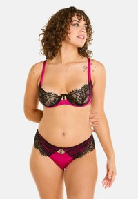 Pomm'poire Soutien-gorge à balconnet - noir