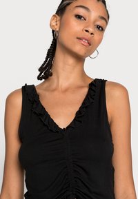 Even&Odd Top - black