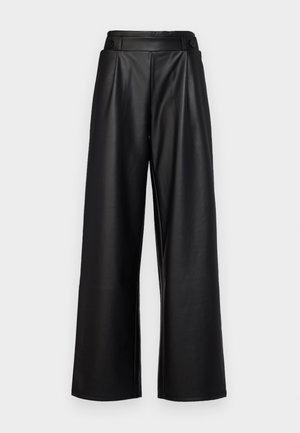 Pantalons larges noirs en cuir, avec une taille haute, des plis et deux boutons ronds à l'avant pour la fermeture.