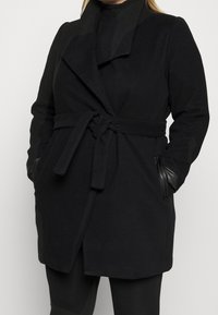 Vero Moda Curve Cappotto classico - black