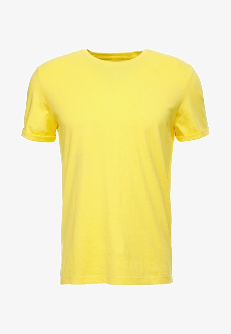 T-shirt jaune à manches courtes avec col ras du cou et revers de manches roulés, présenté sur fond blanc.