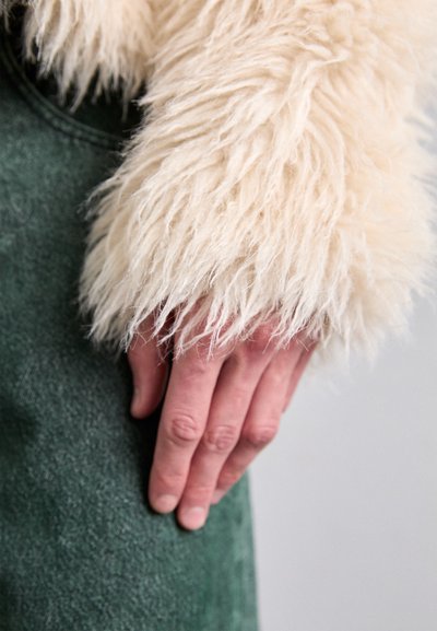 GmbH SADIA - Giacca invernale - off white