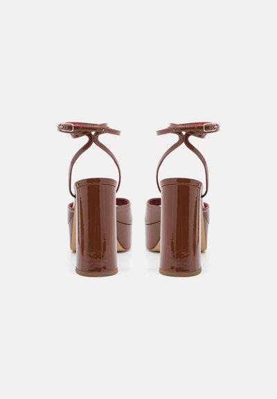 Bettina Vermillon JANET - Πλατφόρμες σανδάλια - brown