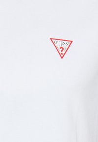 Guess CN SS CORE STR - T-shirt basic - pure white