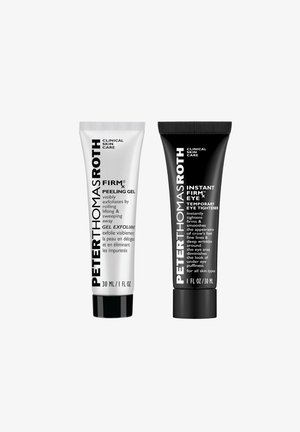 Twee tubes met huidverzorgingsproducten: een zilveren tube met het label "FIRMx Peeling Gel" en een zwarte tube met het label "Instant FIRM Eye", beide met witte tekst.