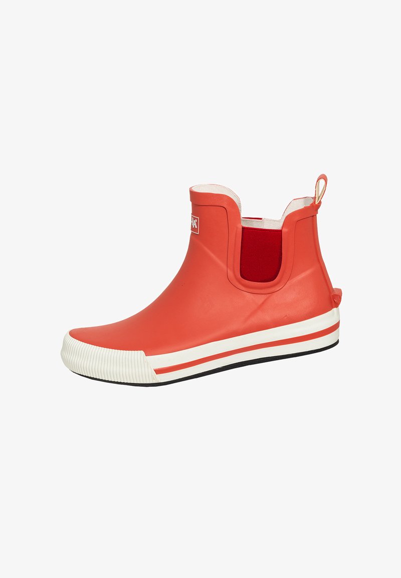 Rote Gummistiefel mit weiß gestreifter Sohle, strukturiertem Zehenschutz, elastischen Seiteneinsätzen und einer Zuglasche hinten für einfaches Anziehen.