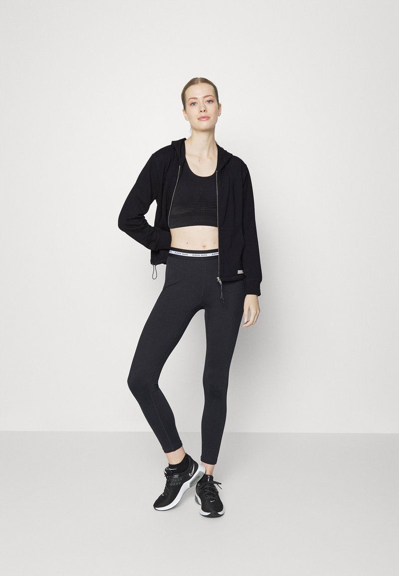 Damen Sportbekleidung | Björn Borg SOFT HOOD Sweatjacke black beauty/schwarz - PT31936 Damen Sportbekleidung | Björn Borg SOFT HOOD Sweatjacke black beauty/schwarz - PT31936