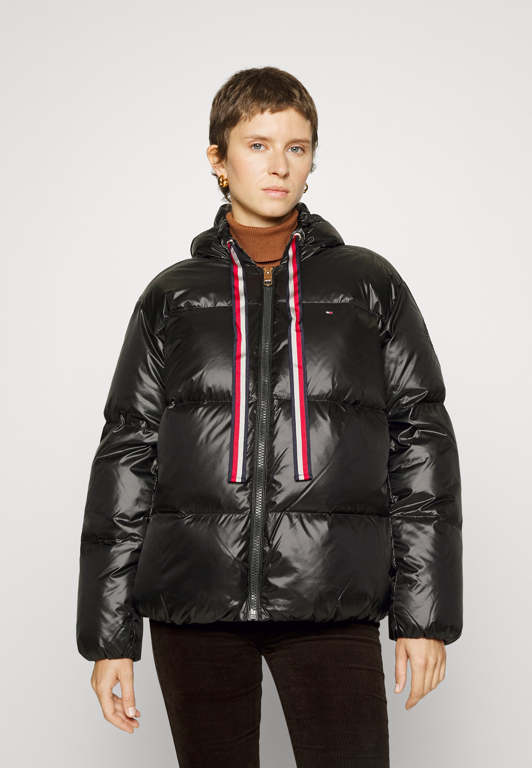 black puffer jacket tommy hilfiger