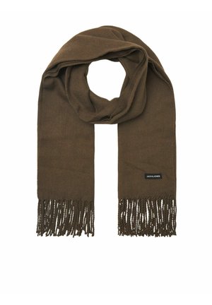 Écharpe marron tricotée avec des extrémités à franges et une petite étiquette noire sur un côté.