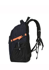 Zaino nero e blu scuro con dettagli arancioni, numerose tasche, spallacci regolabili e schienale imbottito per il comfort. Tessuto resistente; design casual.